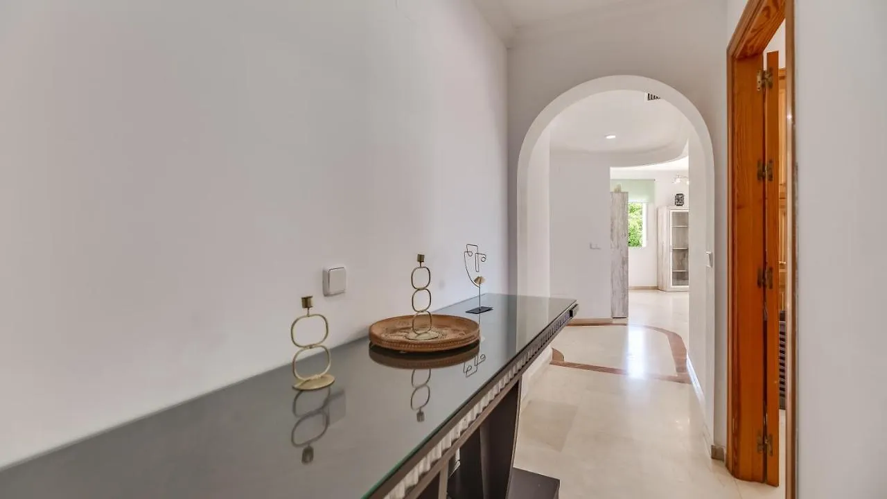 Chic Uurban Oasis In Estepona Apartment