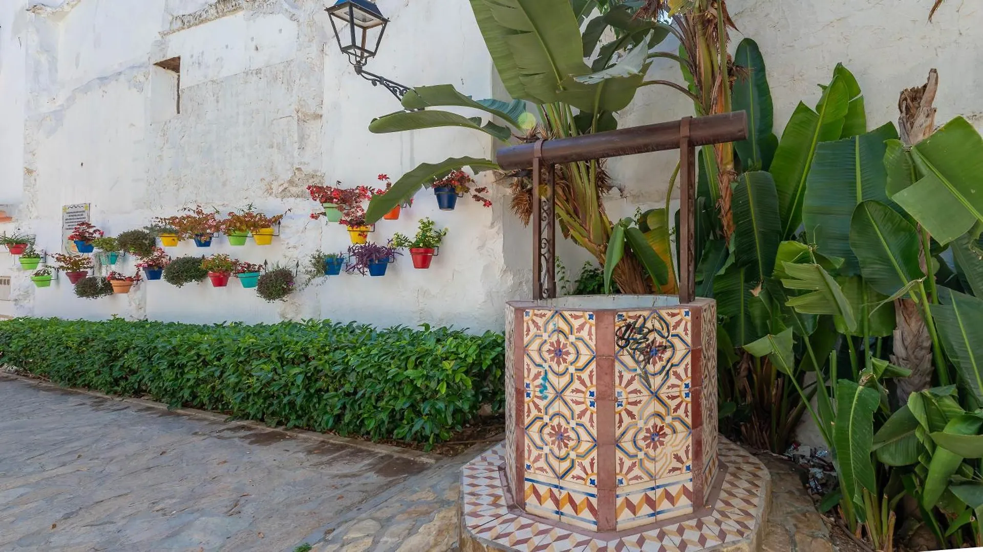 Chic Uurban Oasis In Estepona 0*,