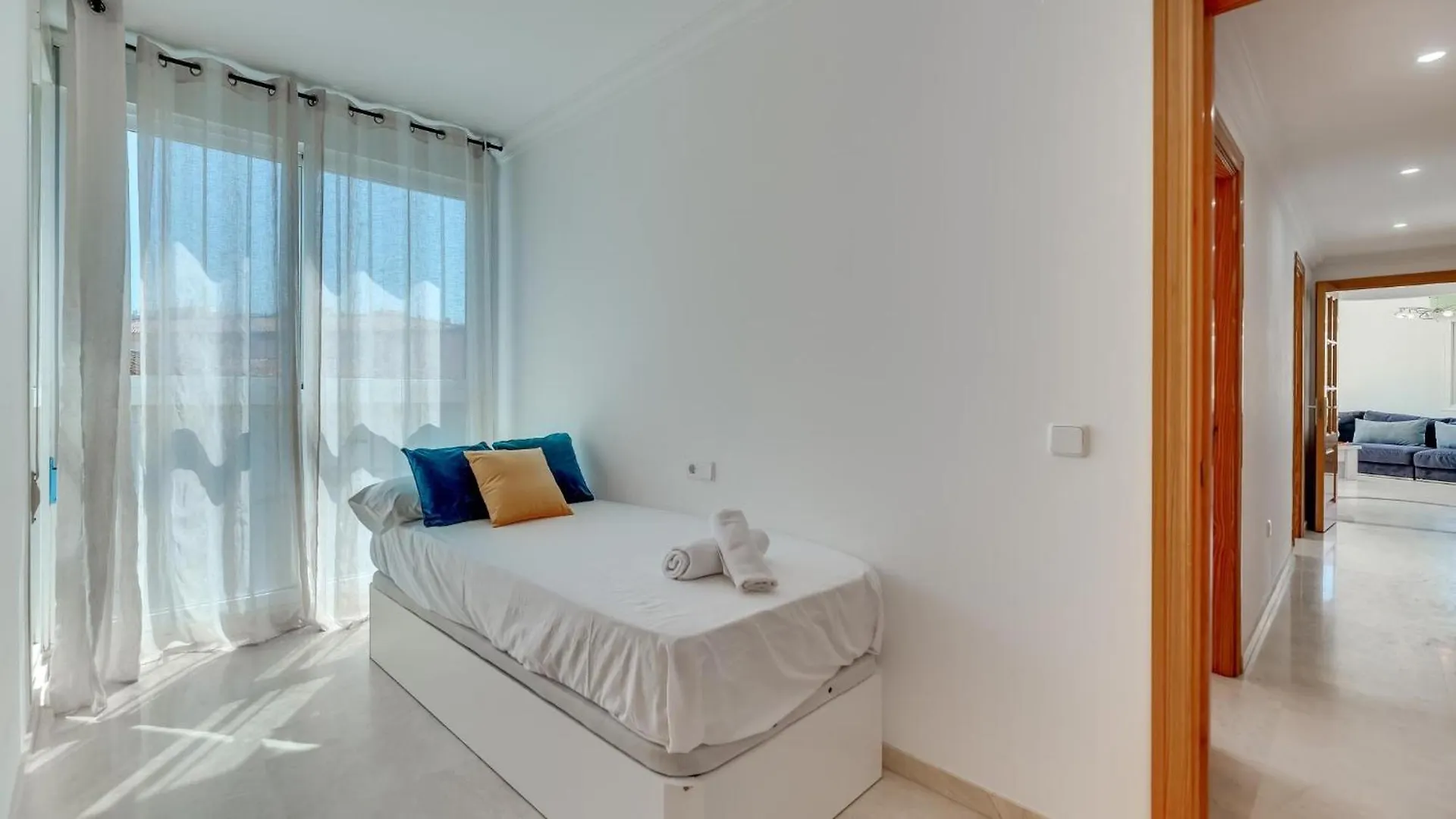 Chic Uurban Oasis In Estepona Spain