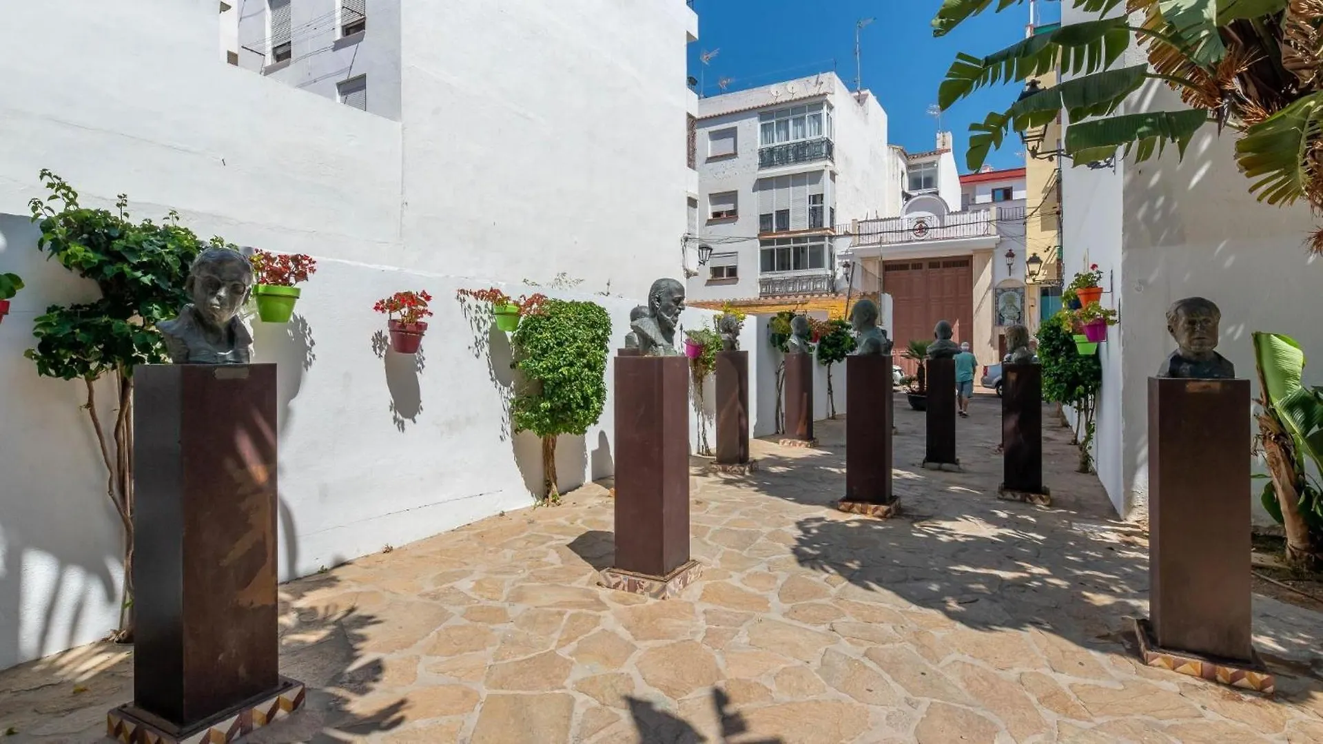 Chic Uurban Oasis In Estepona Apartment