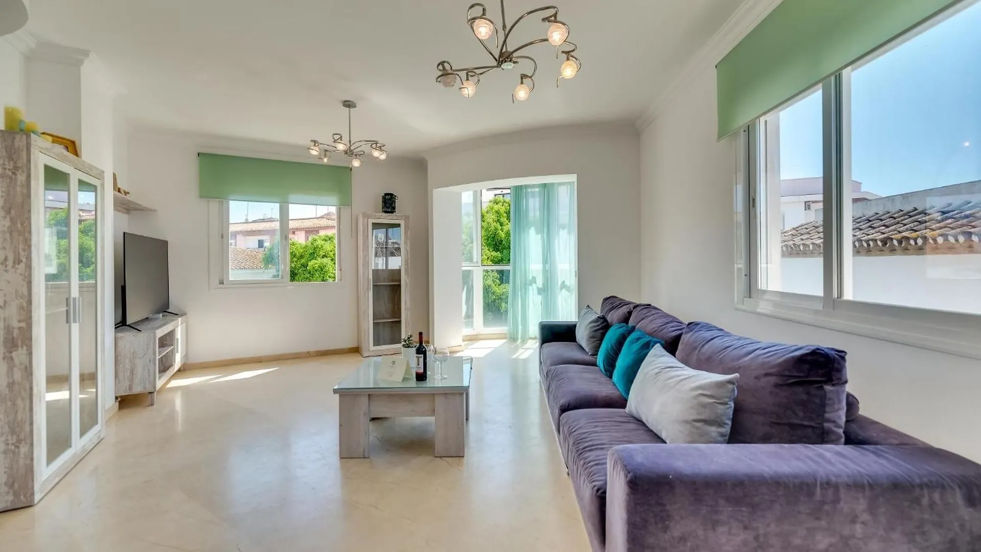 Chic Uurban Oasis In Estepona